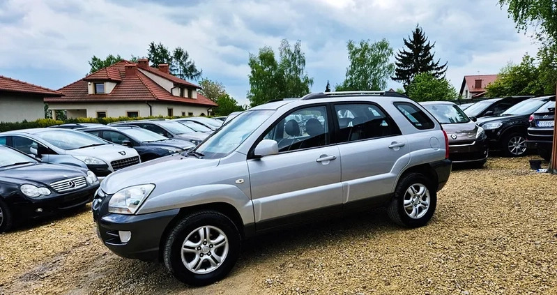 Kia Sportage cena 17500 przebieg: 199000, rok produkcji 2005 z Łapy małe 704